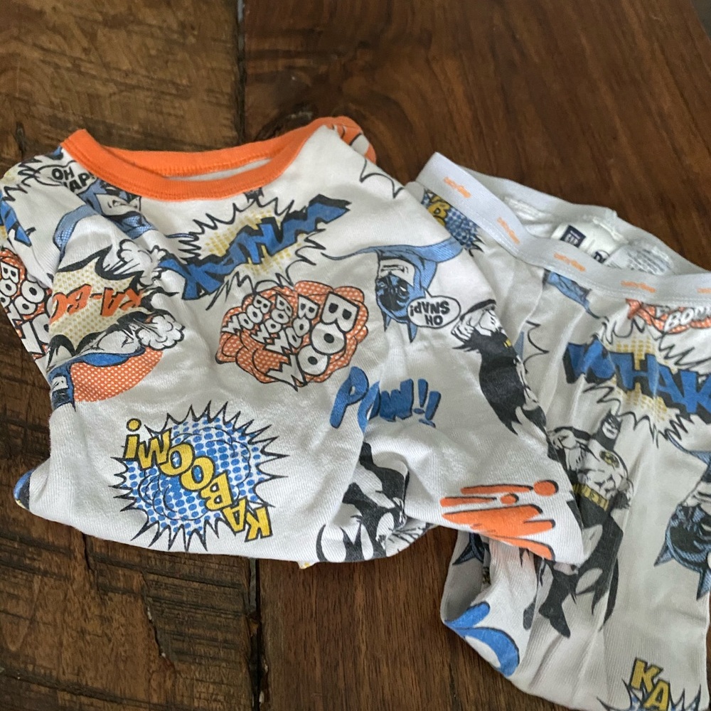 $6 used GAP PJ
